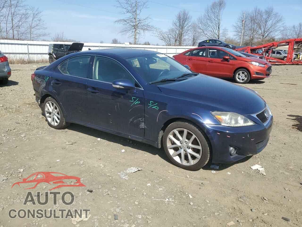 LEXUS IS 2012 - JTHCF5C28C5057607