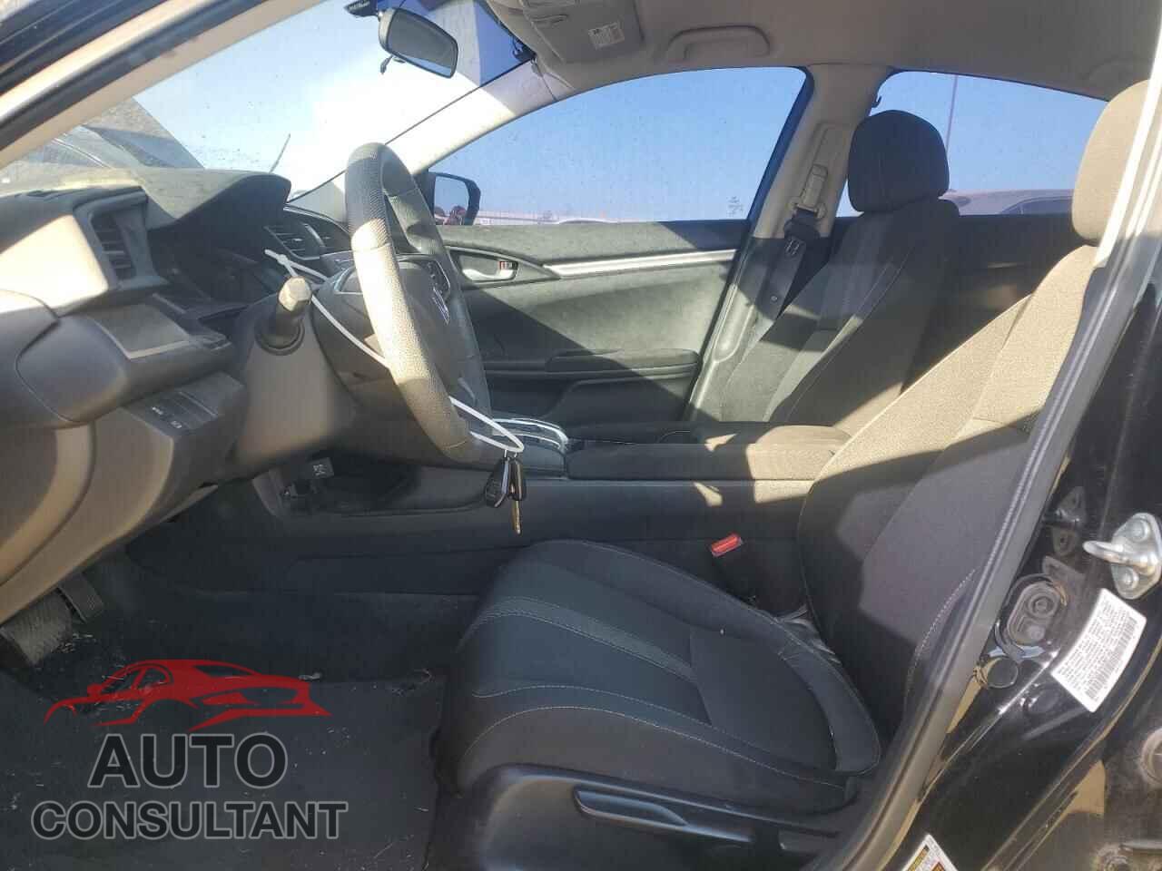 HONDA CIVIC 2018 - 19XFC2F59JE007103