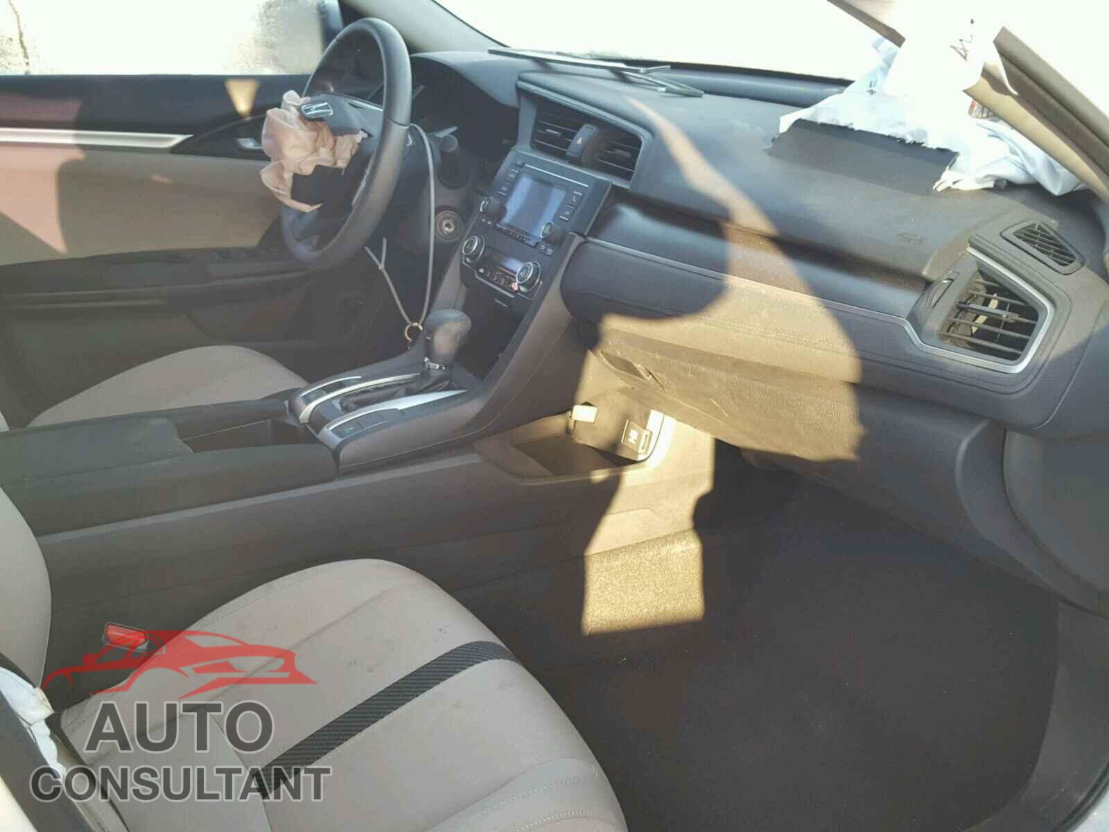 HONDA CIVIC LX 2016 - 2HGFC2F61GH562148