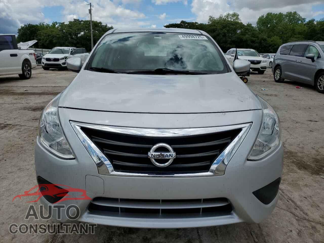 NISSAN VERSA 2017 - 3N1CN7AP1HL884633