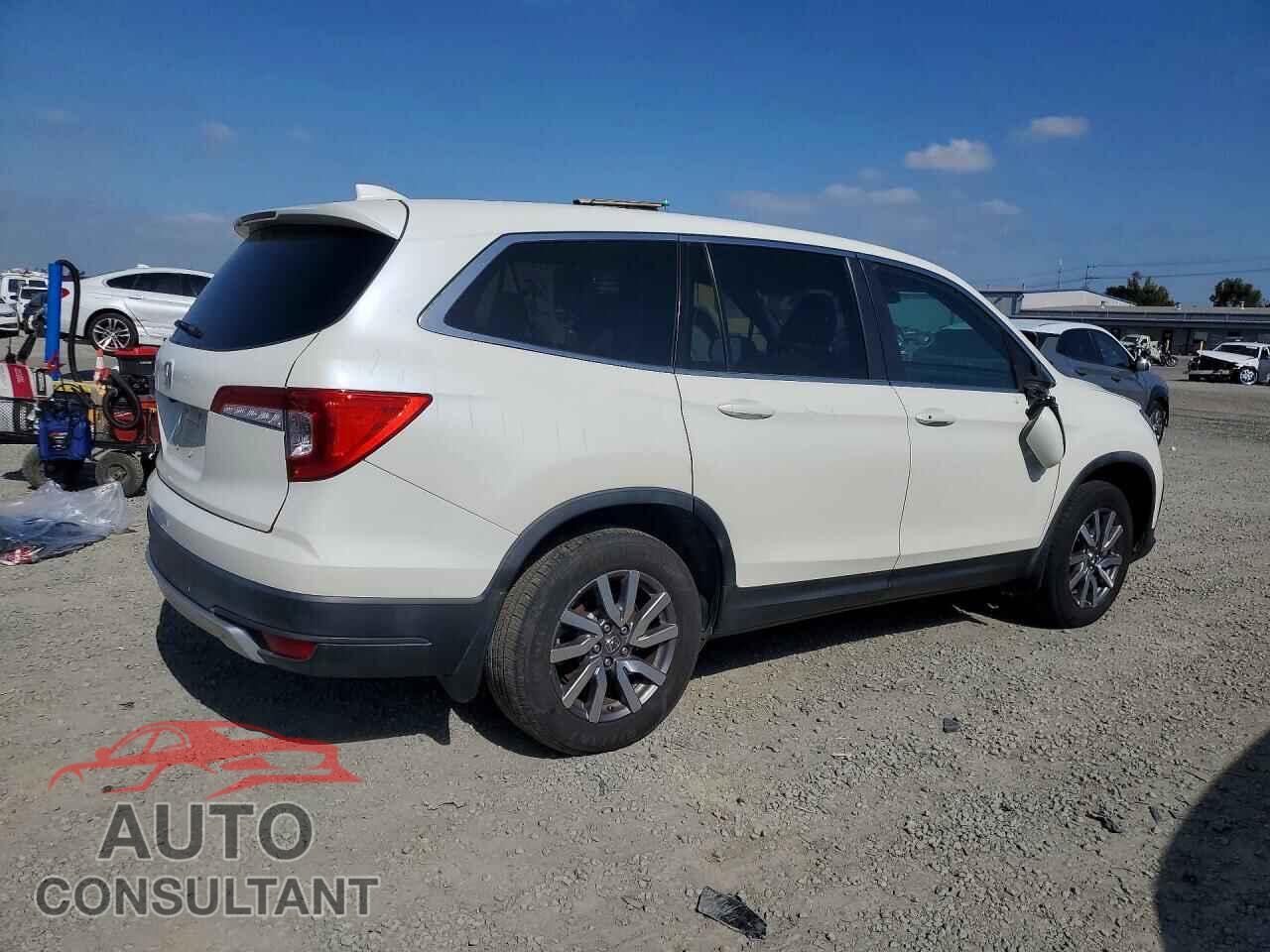 HONDA PILOT 2019 - 5FNYF5H33KB020549
