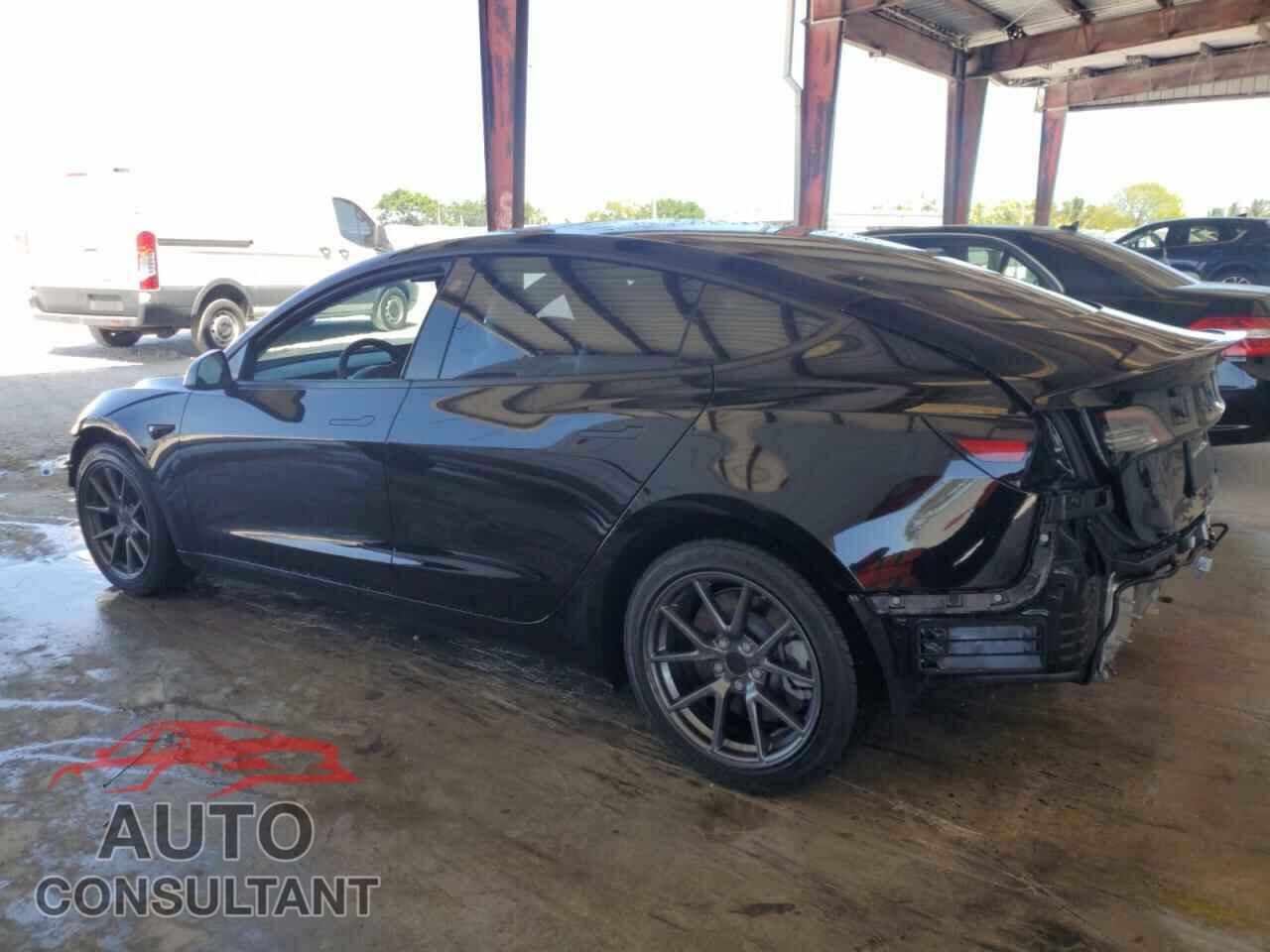 TESLA MODEL 3 2021 - 5YJ3E1EA2MF057460