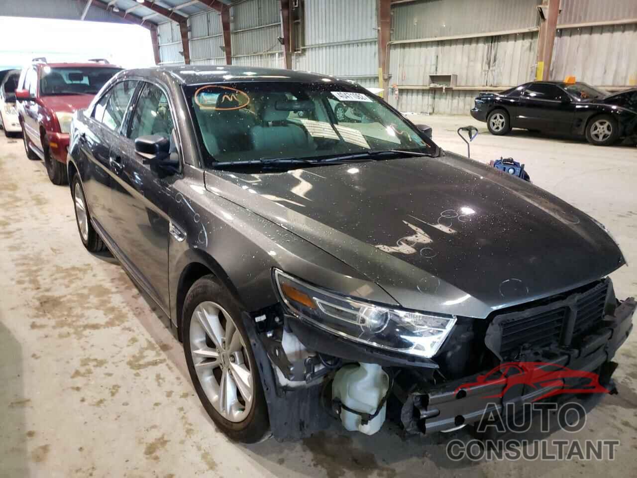 FORD TAURUS 2018 - 1FAHP2D86JG136268