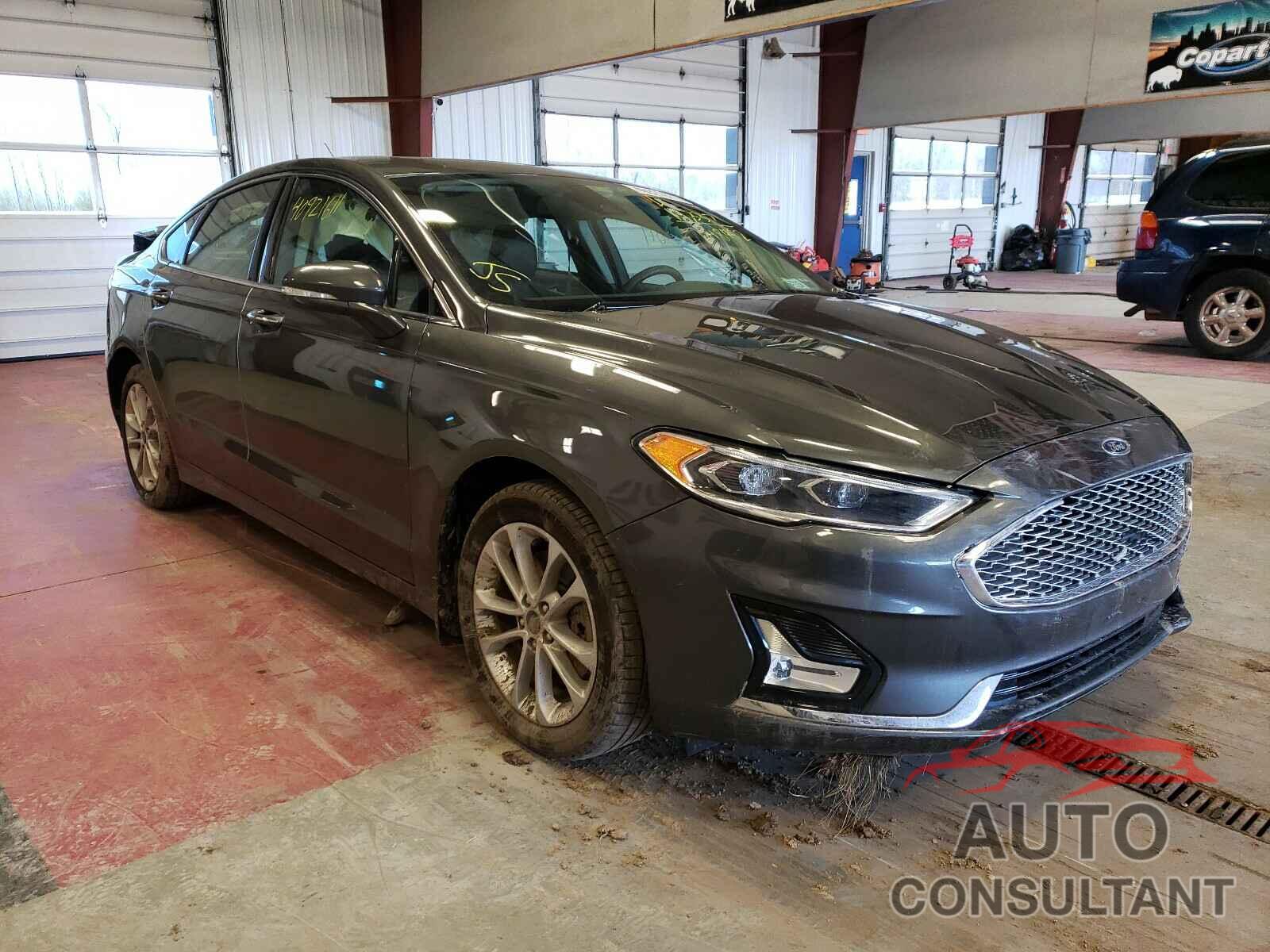 FORD FUSION 2019 - 3FA6P0SU4KR248492