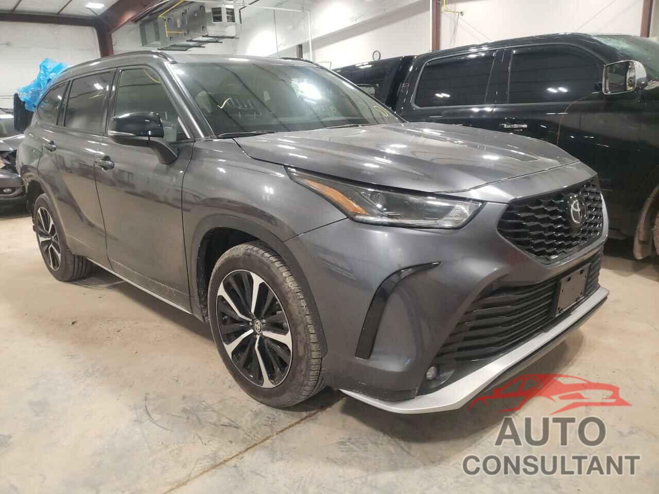 TOYOTA HIGHLANDER 2021 - 5TDJZRBH3MS134330