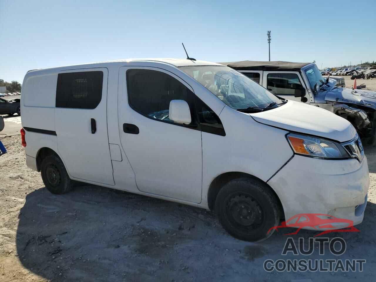 NISSAN NV 2018 - 3N6CM0KN2JK692733