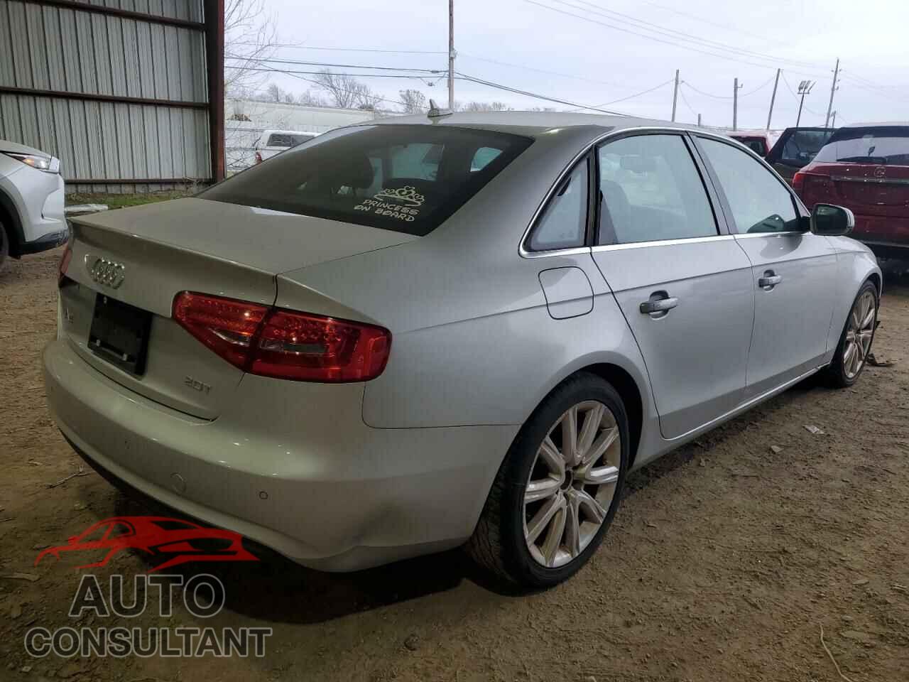 AUDI A4 2013 - WAUJFBFL4DN029779