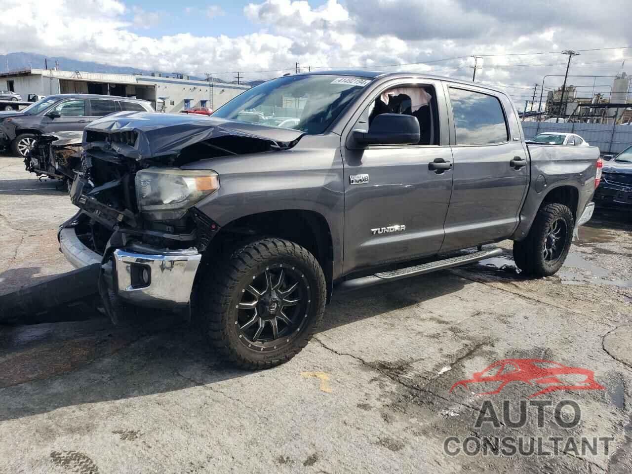 TOYOTA TUNDRA 2018 - 5TFEY5F19JX240278