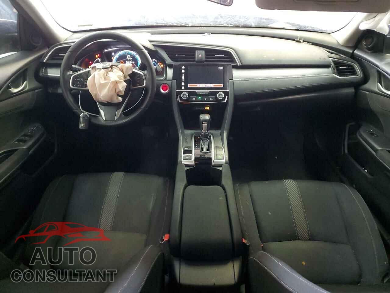 HONDA CIVIC 2018 - 2HGFC2F77JH574191