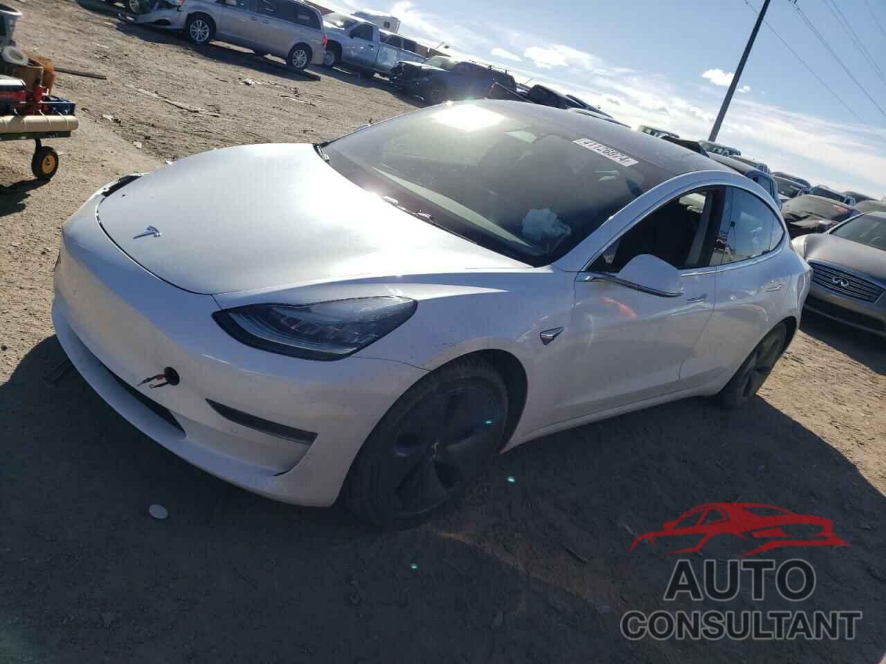TESLA MODEL 3 2019 - 5YJ3E1EBXKF493494