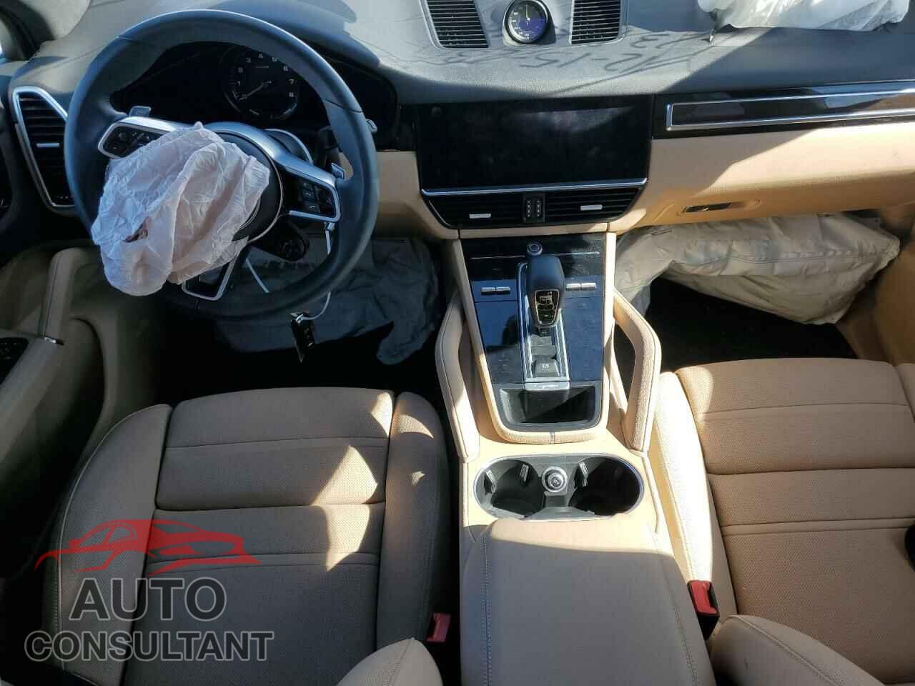 PORSCHE CAYENNE 2023 - WP1AE2AY9PDA12901