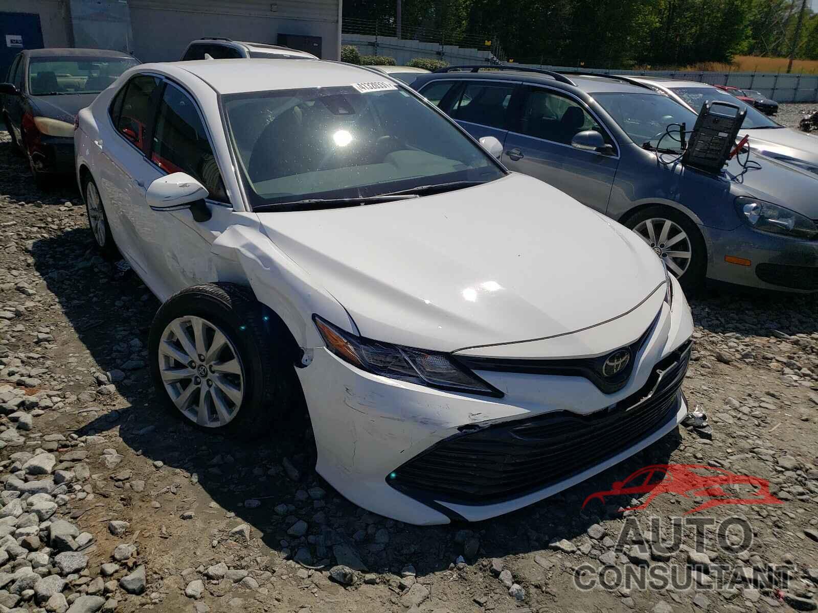 TOYOTA CAMRY 2019 - 4T1B11HK2KU816247