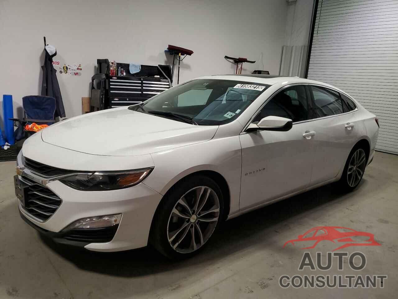 CHEVROLET MALIBU 2022 - 1G1ZD5ST4NF127864