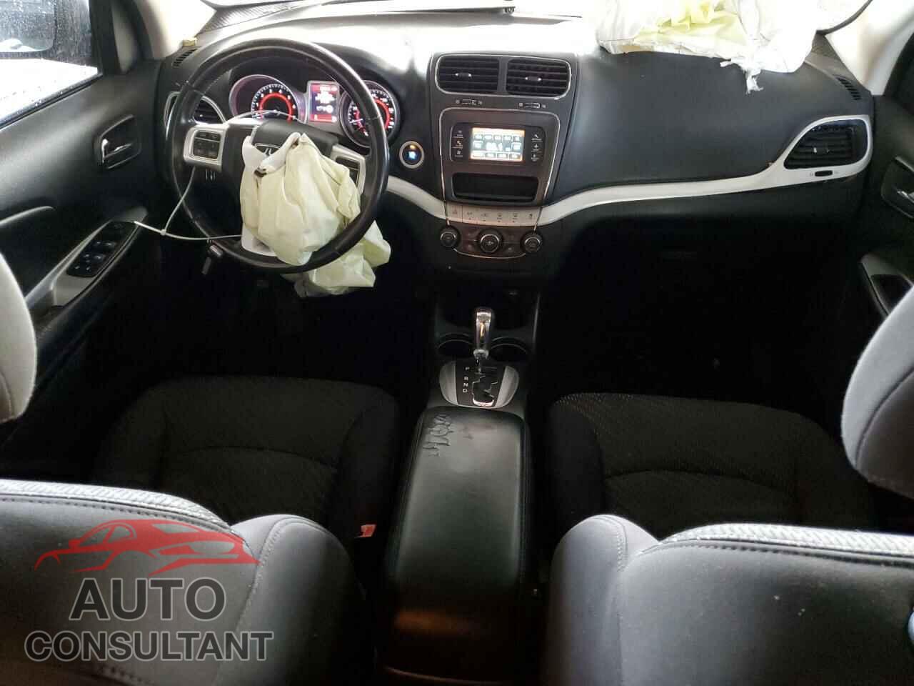 DODGE JOURNEY 2013 - 3C4PDCBB4DT647979