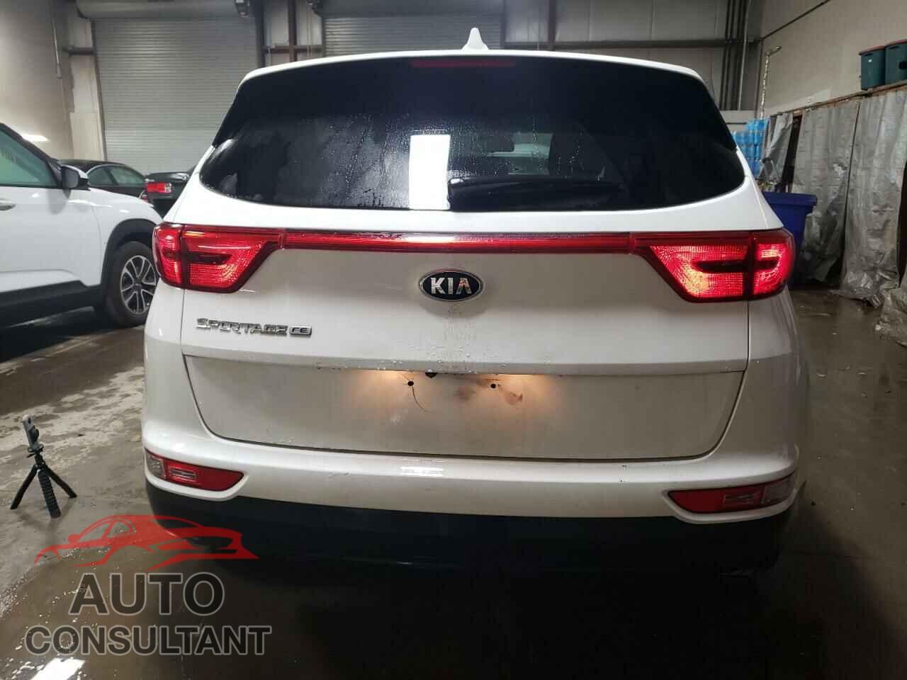 KIA SPORTAGE 2017 - KNDPM3AC1H7148111
