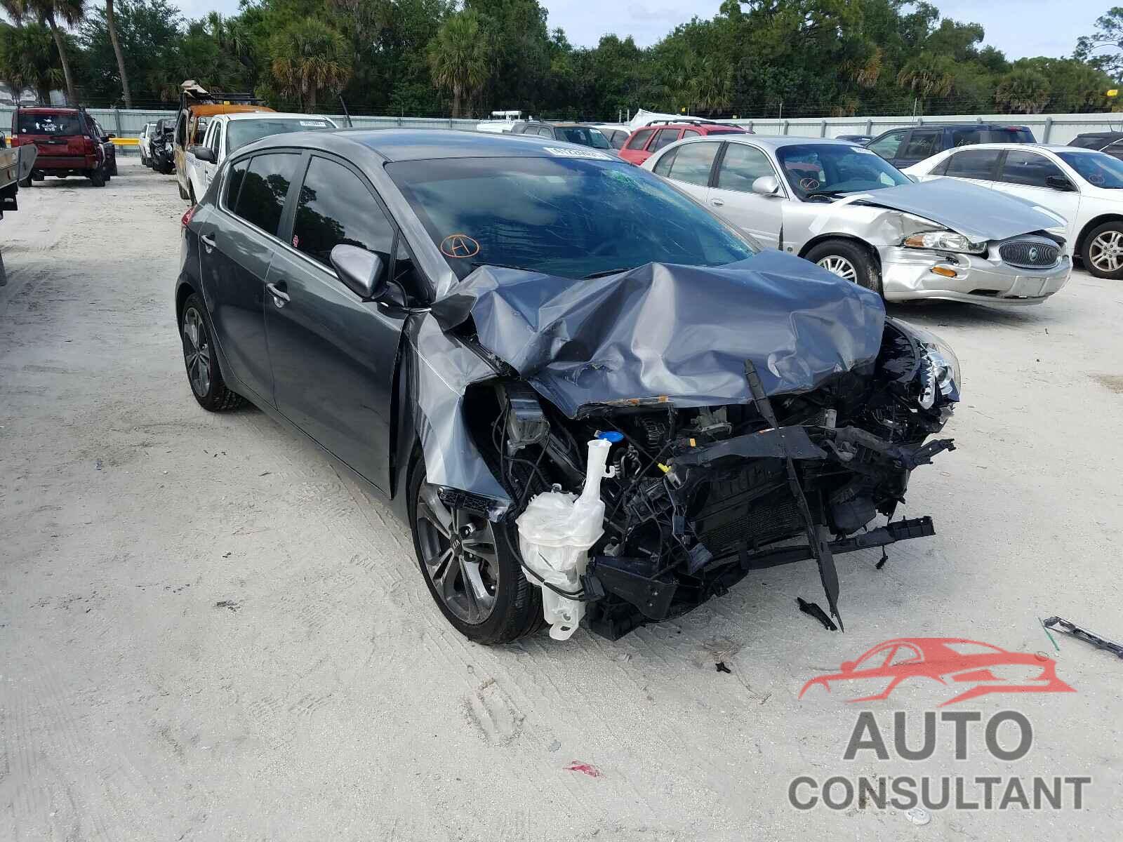 KIA FORTE 2016 - KNAFX5A83G5546504