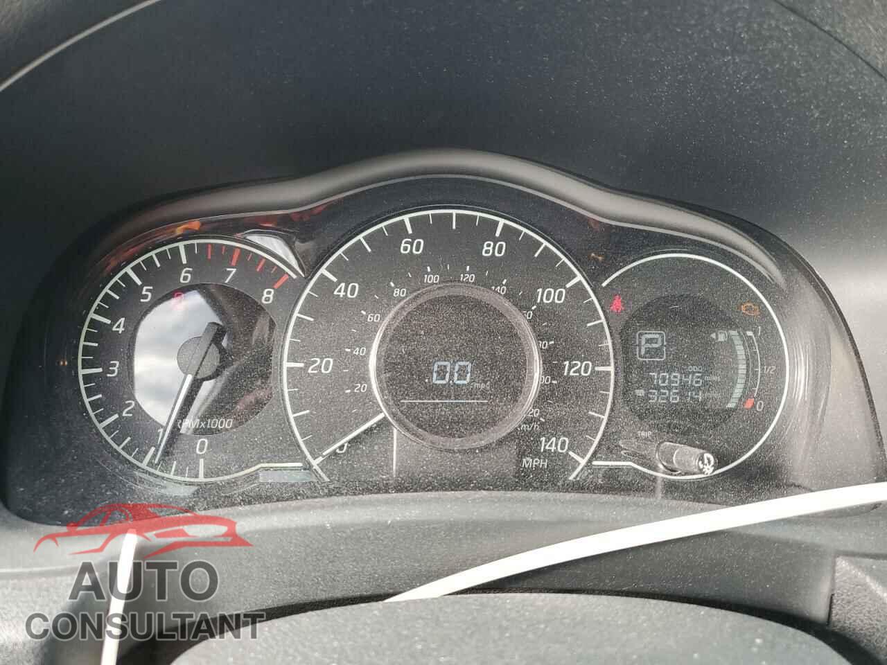 NISSAN VERSA 2017 - 3N1CE2CP3HL354521
