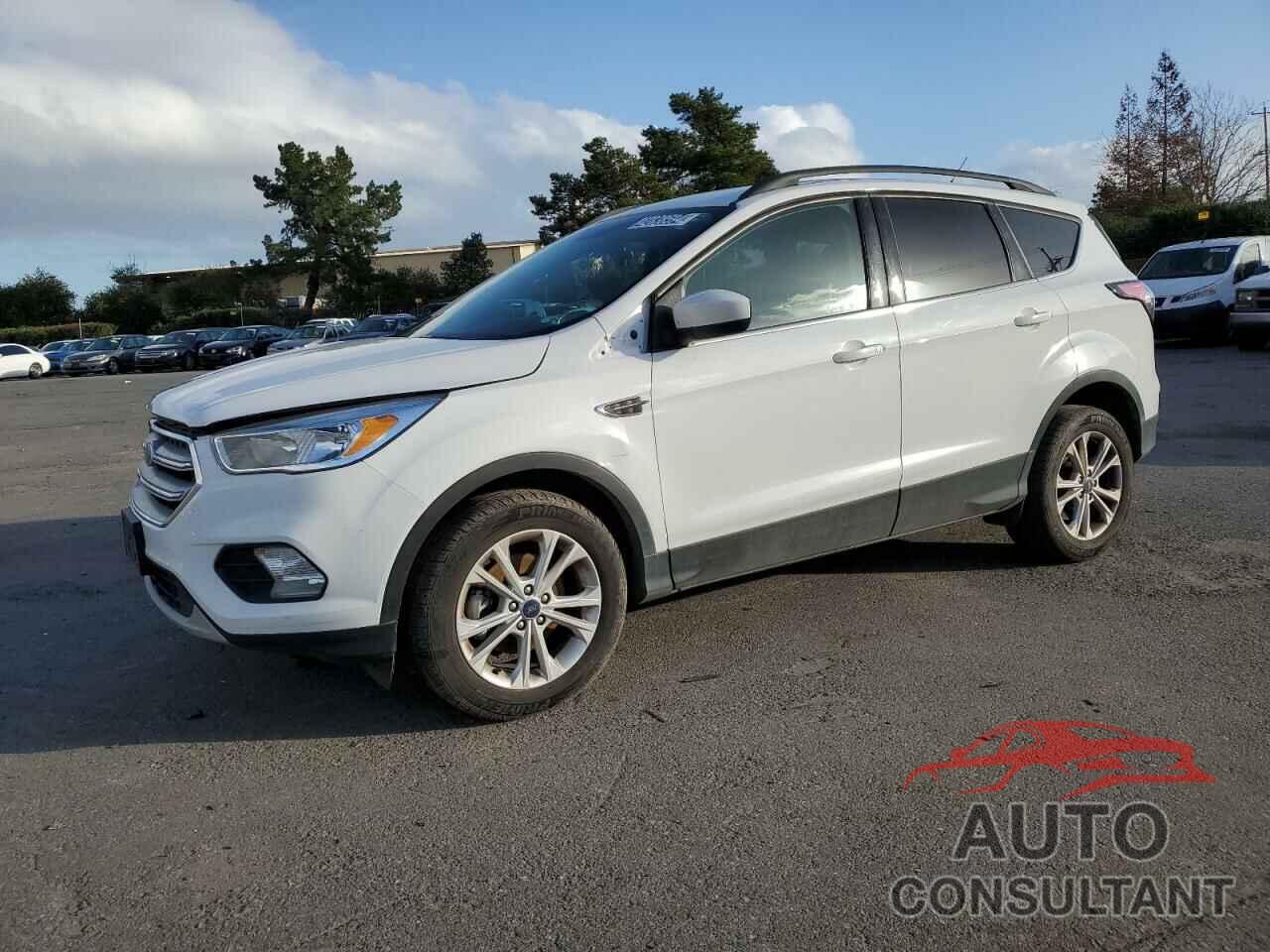 FORD ESCAPE 2018 - 1FMCU0GD1JUC90832