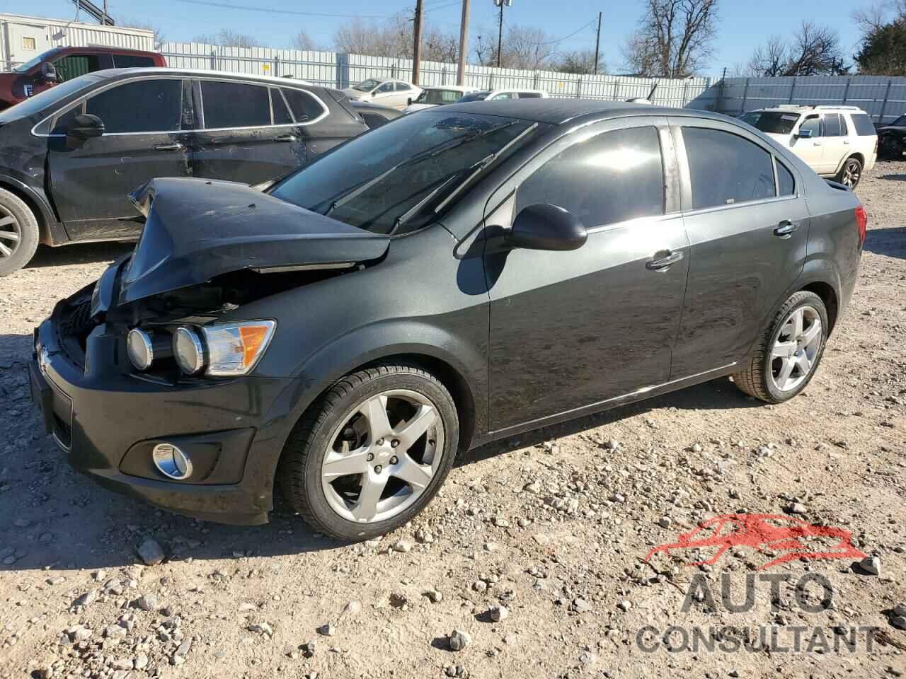 CHEVROLET SONIC 2015 - 1G1JE5SB7F4193646