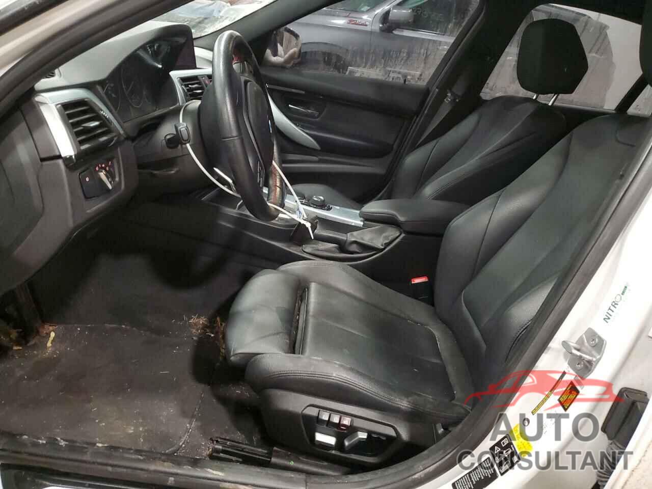 BMW 3 SERIES 2016 - WBA8E3G58GNU02754