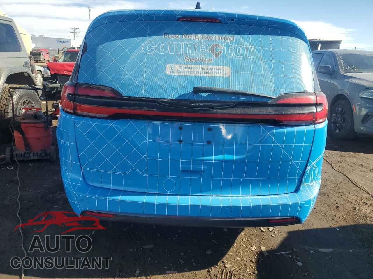 CHRYSLER PACIFICA 2023 - 2C4RC1S76PR542931