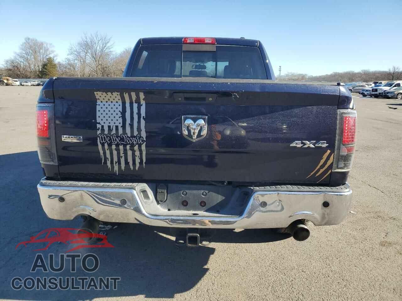 DODGE RAM 1500 2012 - 1C6RD7NT9CS224665