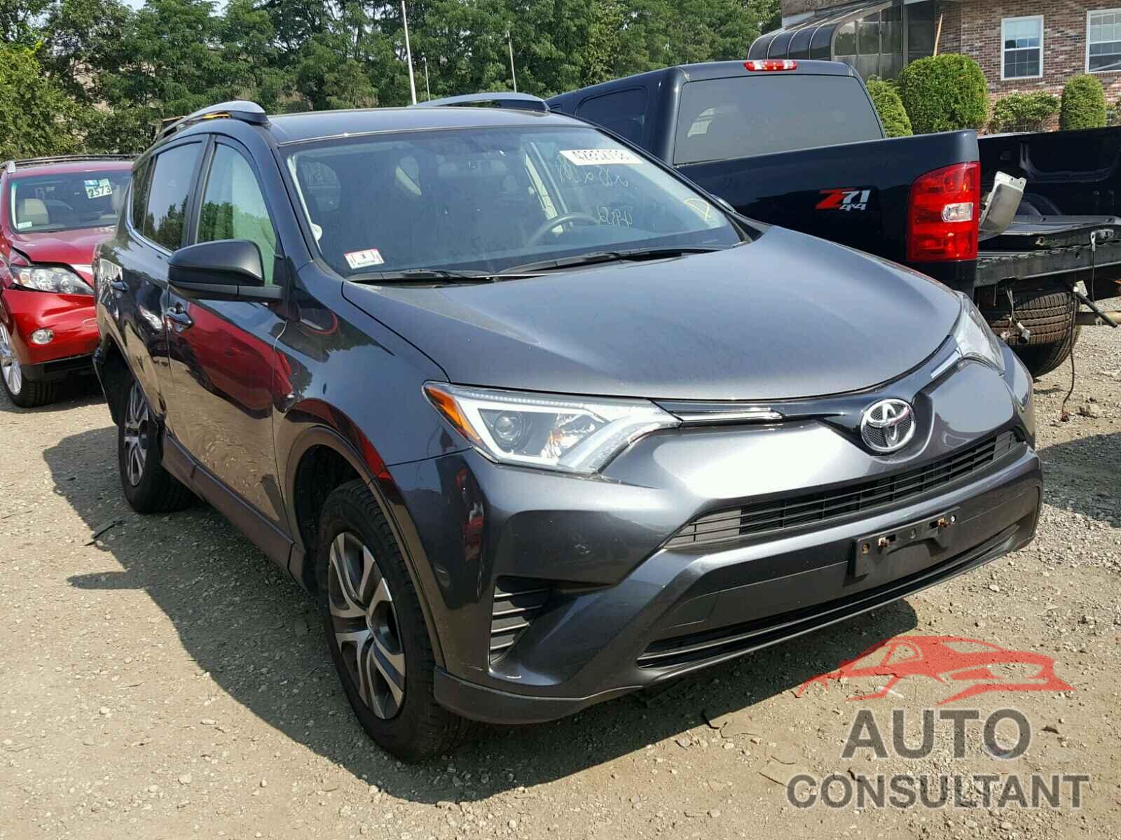 TOYOTA RAV4 LE 2016 - JTMBFREV8GD177513
