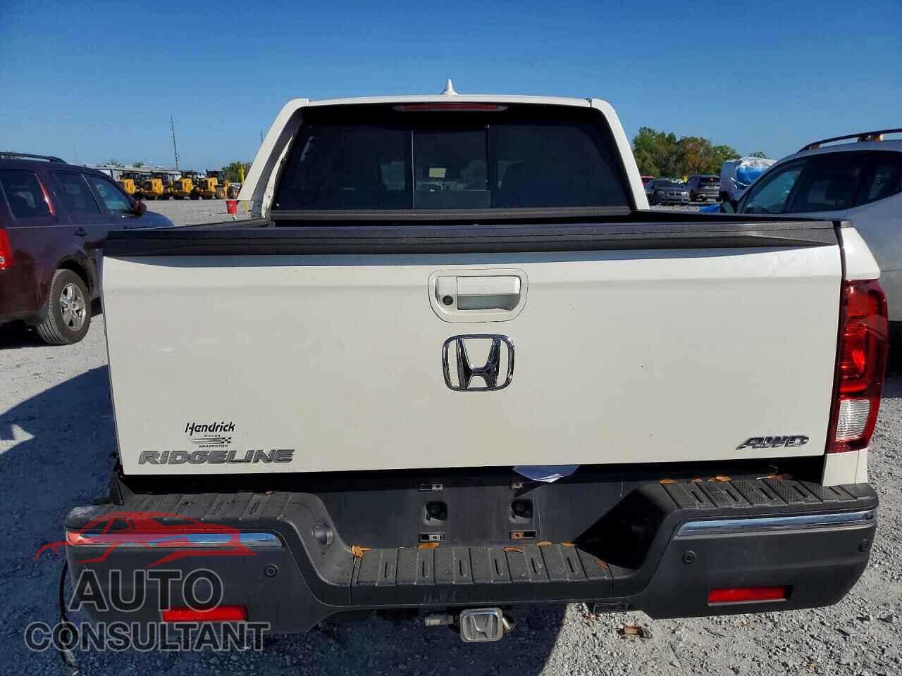 HONDA RIDGELINE 2017 - 5FPYK3F79HB033229
