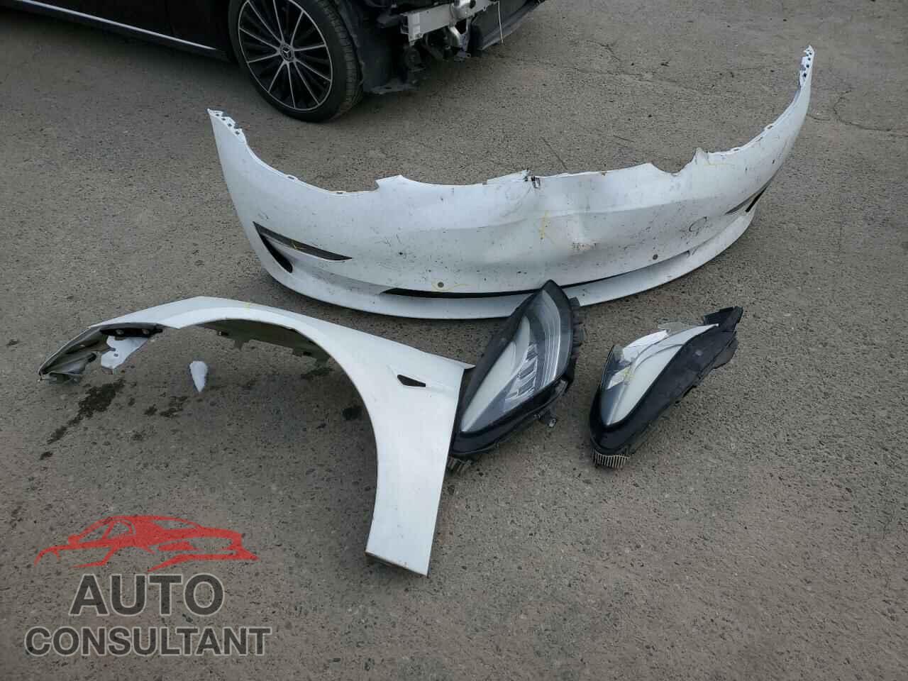 TESLA MODEL 3 2018 - 5YJ3E1EA5JF063491
