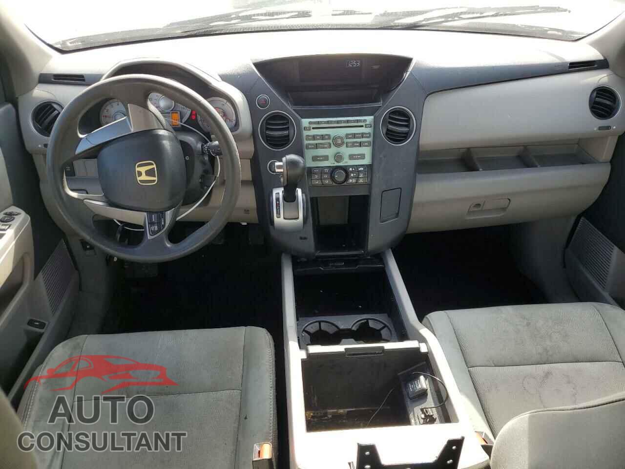 HONDA PILOT 2011 - 5FNYF4H22BB016722