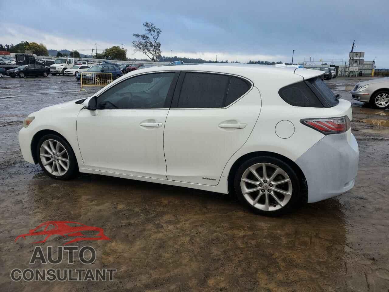 LEXUS CT 200 2013 - JTHKD5BH2D2124907