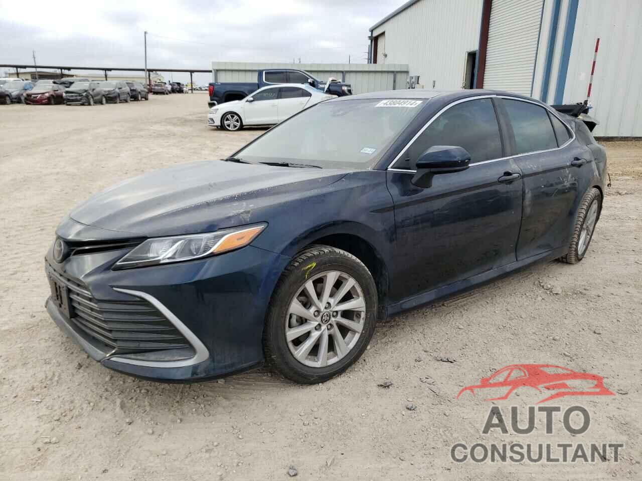 TOYOTA CAMRY 2021 - 4T1C11AK1MU614744