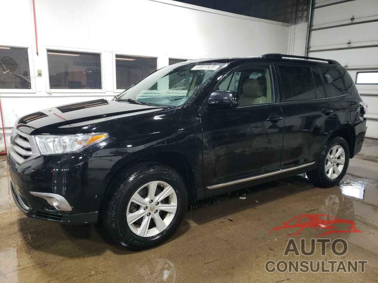 TOYOTA HIGHLANDER 2013 - 5TDBK3EH8DS179104