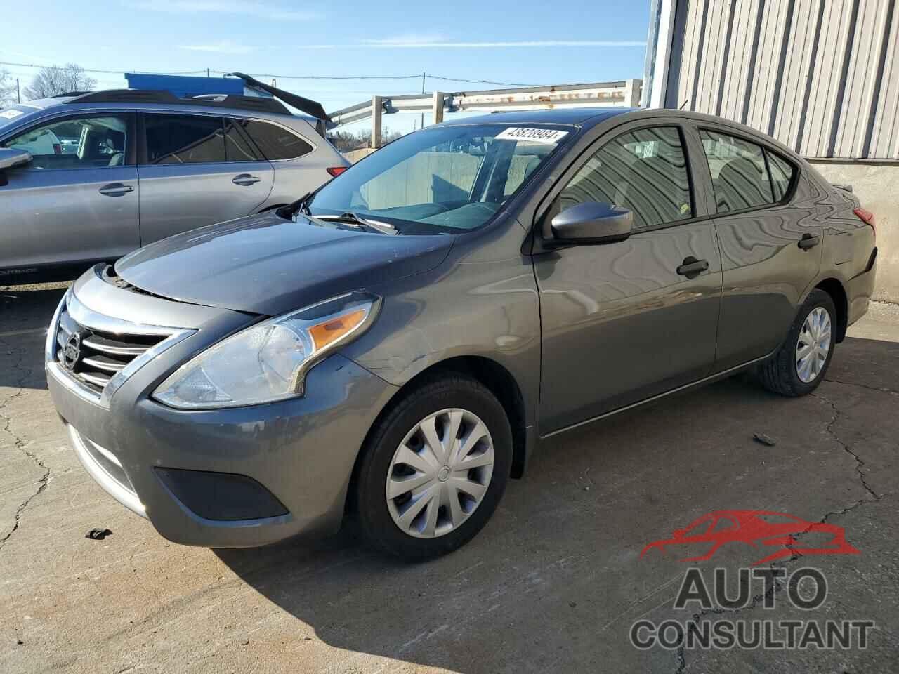 NISSAN VERSA 2017 - 3N1CN7AP8HL819133