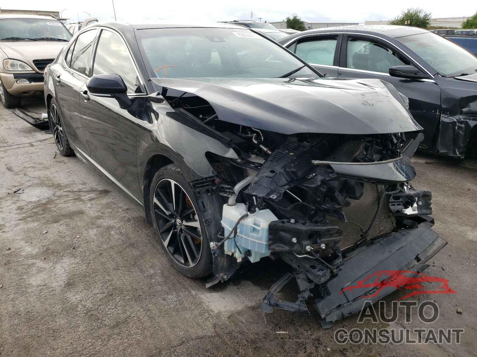 TOYOTA CAMRY 2018 - 4T1BZ1HKXJU006646