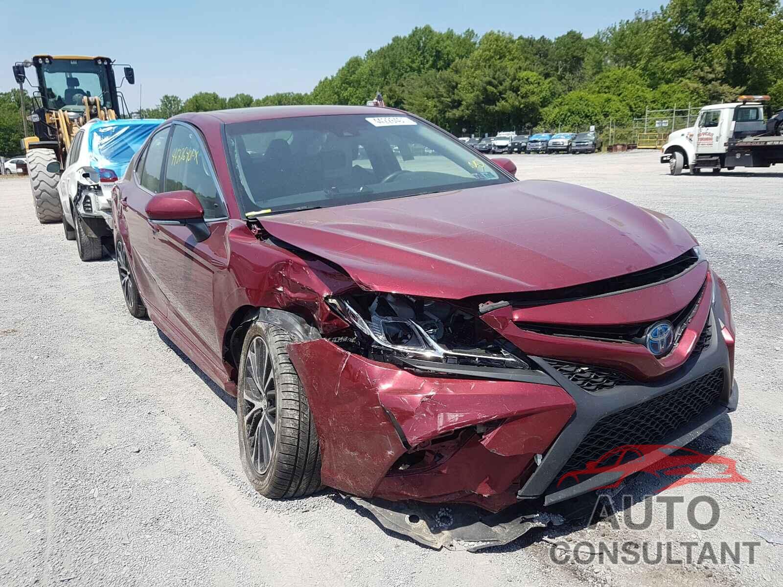 TOYOTA CAMRY 2018 - 4T1B21HK8JU506891