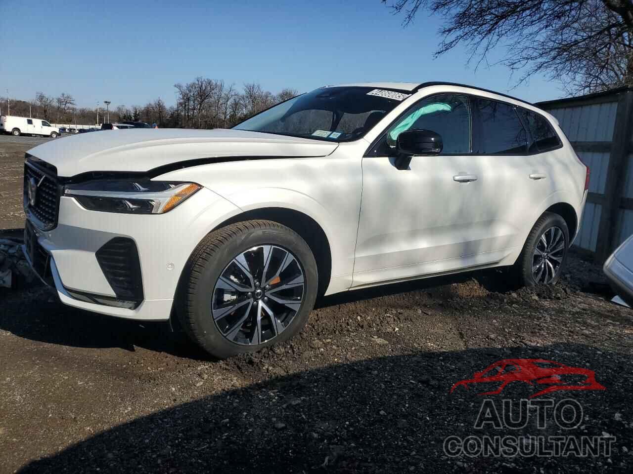 VOLVO XC60 PLUS 2025 - YV4M12RC1S1116731