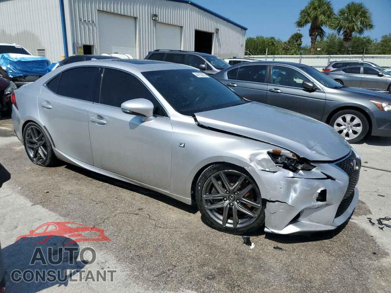 LEXUS IS 2014 - JTHBE1D24E5000376