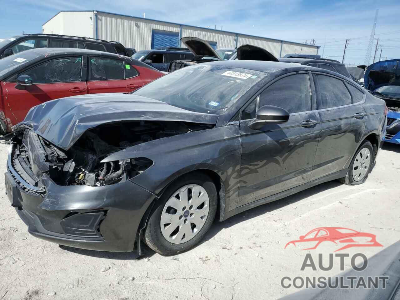FORD FUSION 2020 - 3FA6P0G78LR126240