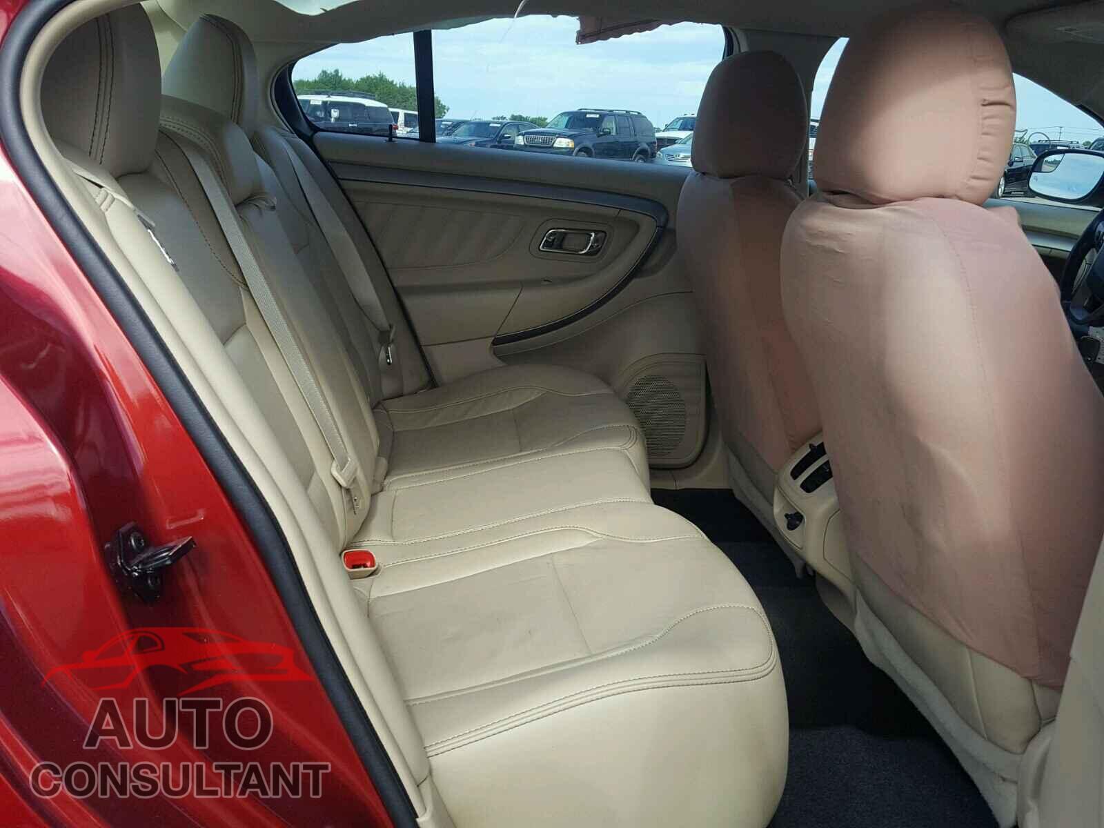 FORD TAURUS 2015 - 1FAHP2E81FG186579