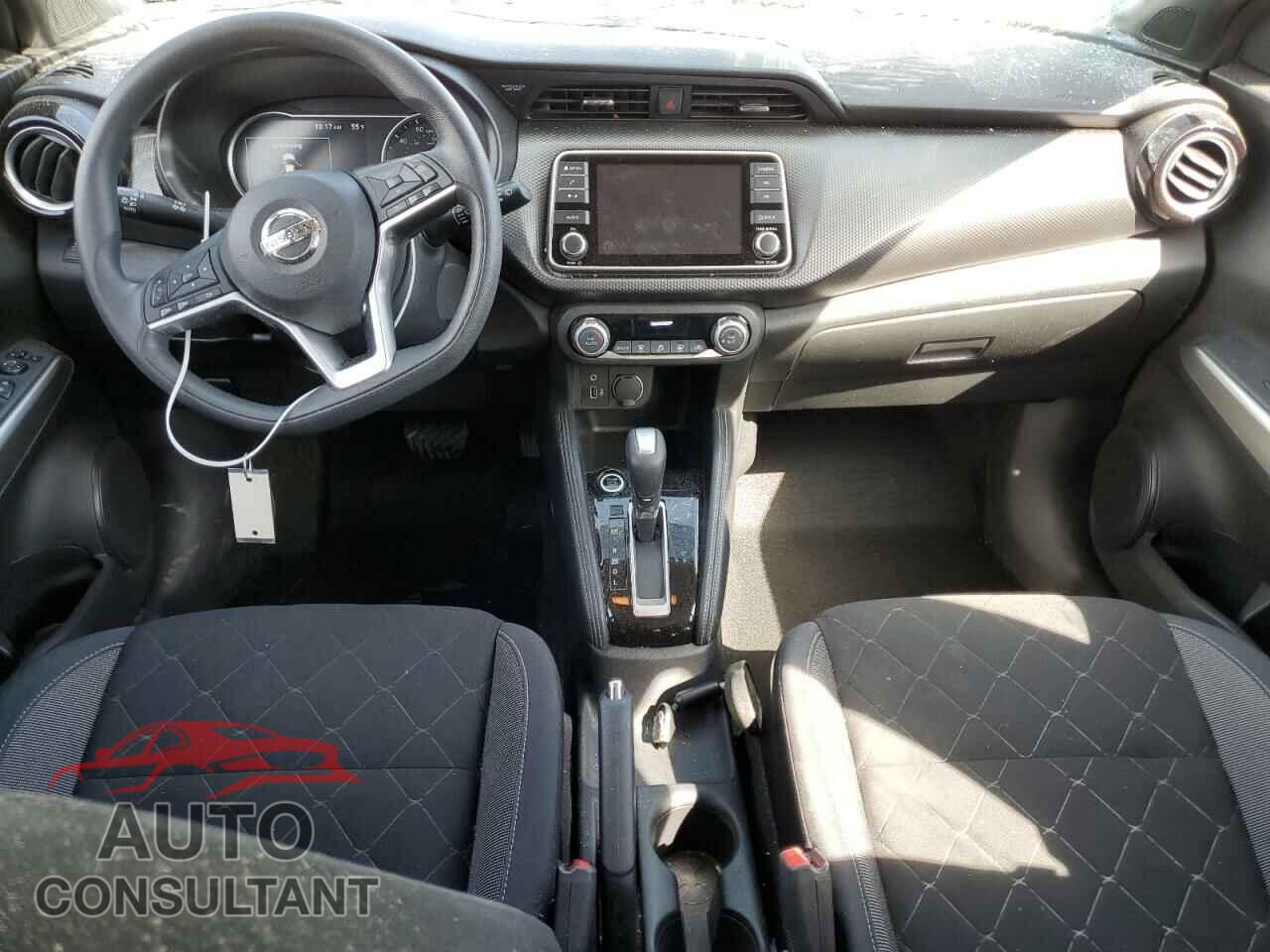 NISSAN KICKS 2019 - 3N1CP5CU3KL520402