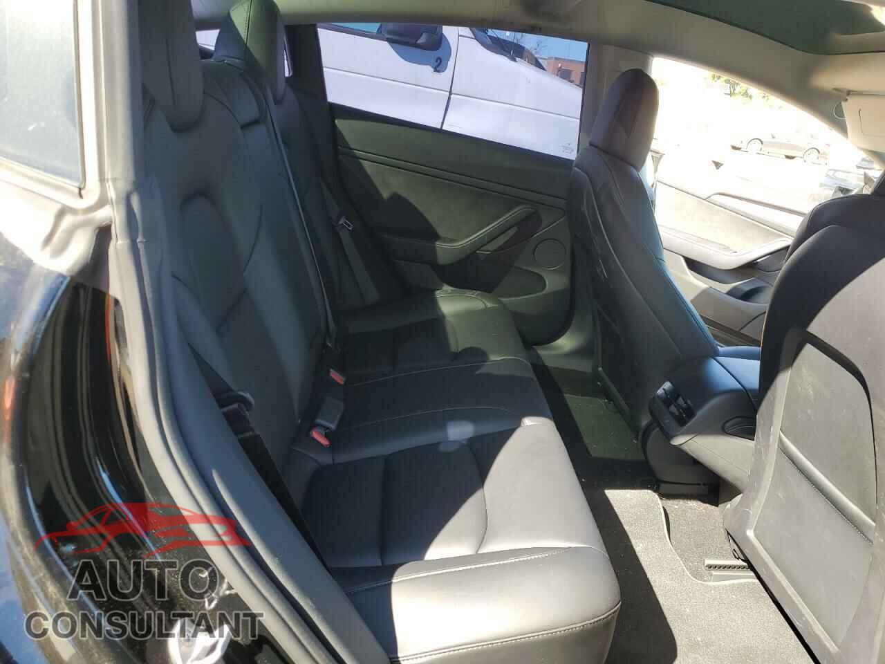 TESLA MODEL 3 2022 - 5YJ3E1EB0NF139343