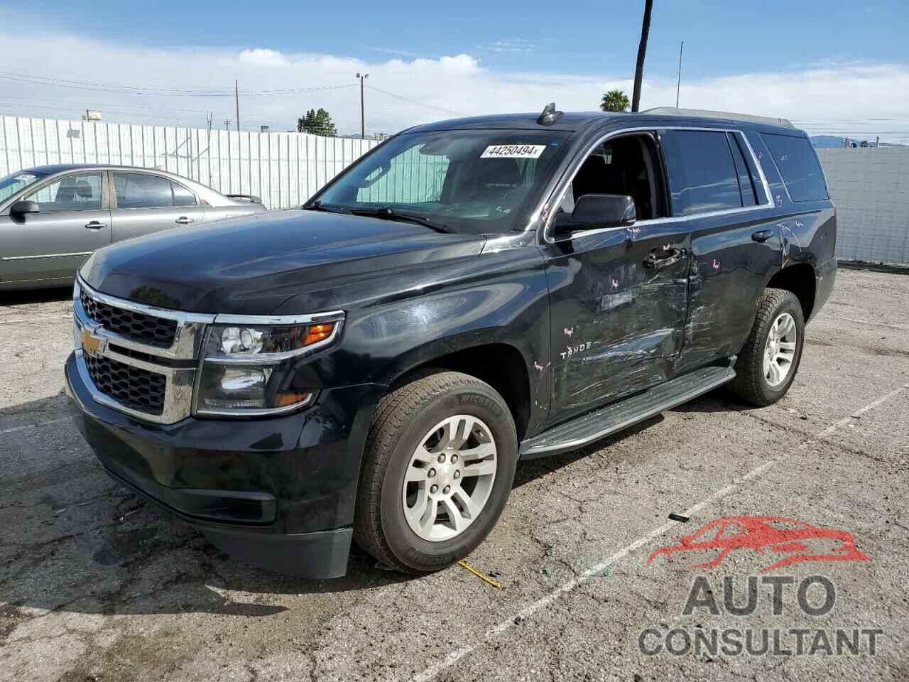 CHEVROLET TAHOE 2019 - 1GNSCBKC1KR143208