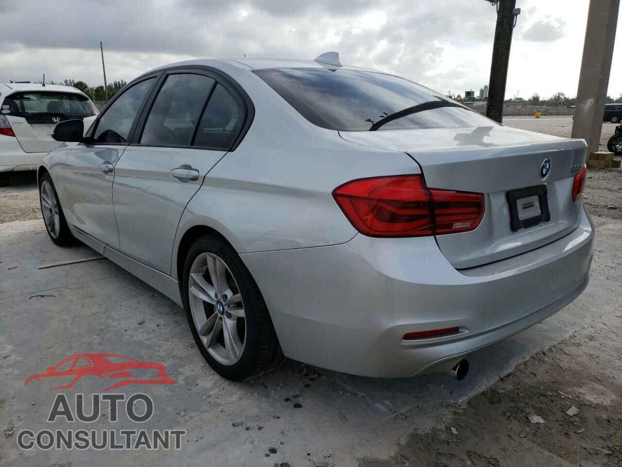 BMW 3 SERIES 2016 - WBA8E1G5XGNU10780