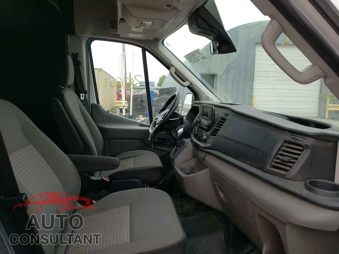 FORD TRANSIT CO 2020 - 1FTBR1C81LKA04718
