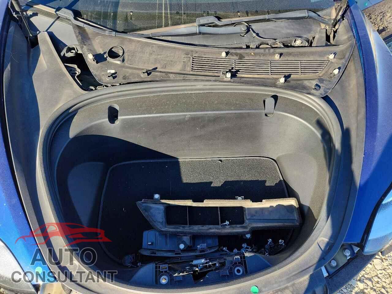 TESLA MODEL 3 2018 - 5YJ3E1EA7JF076663