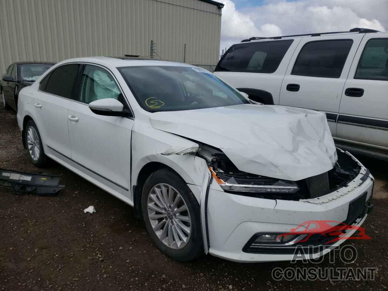 VOLKSWAGEN PASSAT 2017 - 1VWBT7A32HC034174