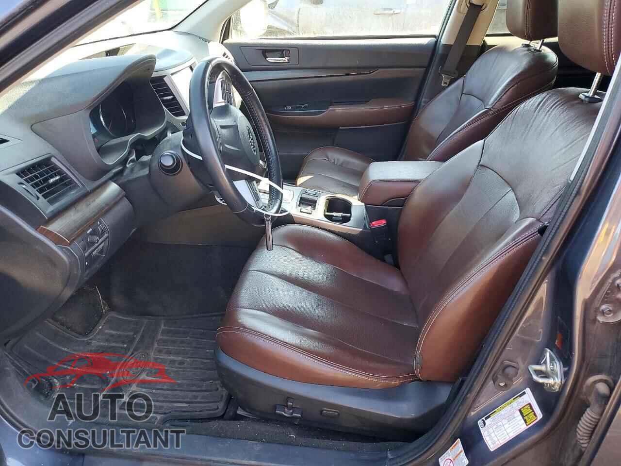 SUBARU OUTBACK 2014 - 4S4BRDPC5E2300436