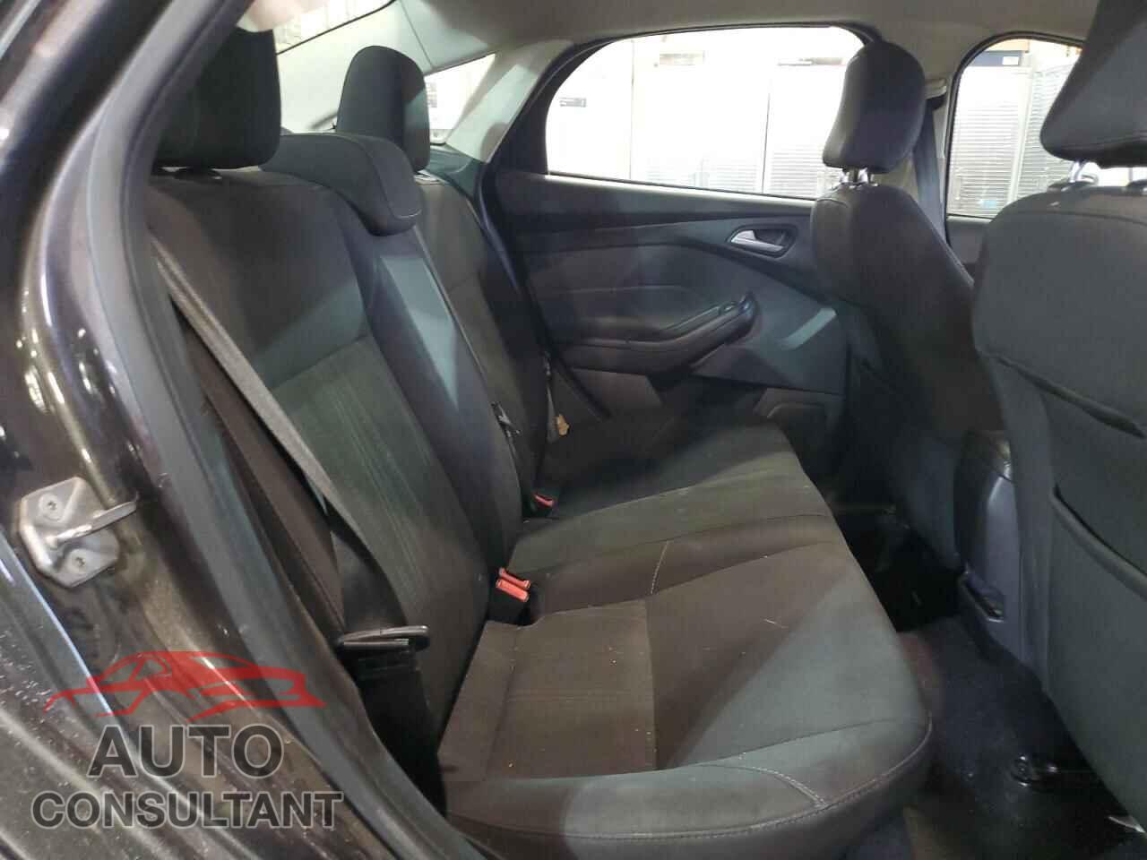 FORD FOCUS 2017 - 1FADP3F24HL337021