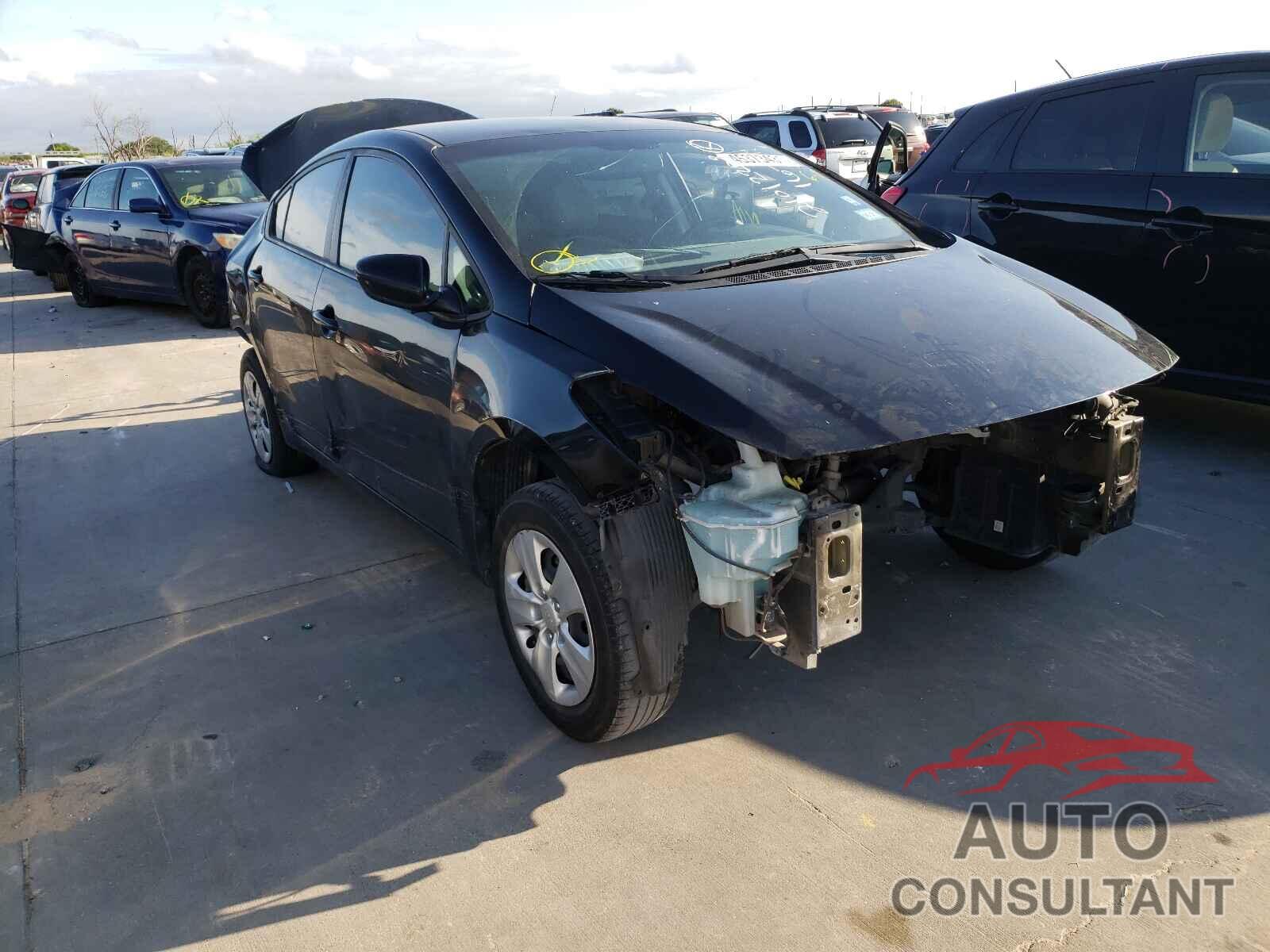 KIA FORTE 2017 - 3KPFK4A76HE090829